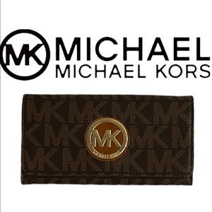 Michael Kors Wallet Fulton Flap Continental Women’s wallet brown acorn saddle